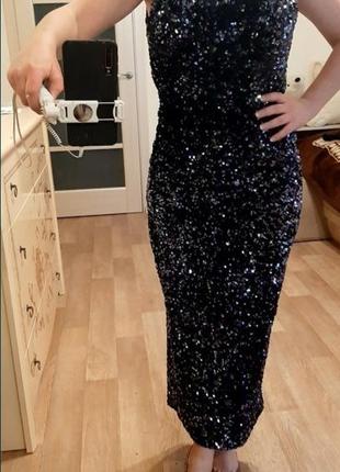 Роскошное вечернее платье