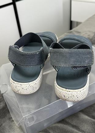 Босоніжки skechers
