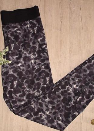 Спортивні лосіни  primark.