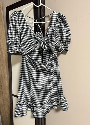 Невероятное красивое платье topshop