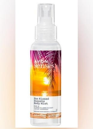 Освежающий лосьон-спрей для тела avon senses «поцелуй солнца» 100 мл