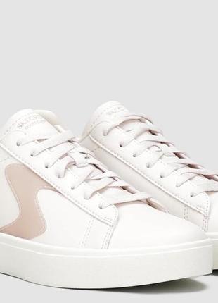 Фірмові кросівки skechers р.41-42