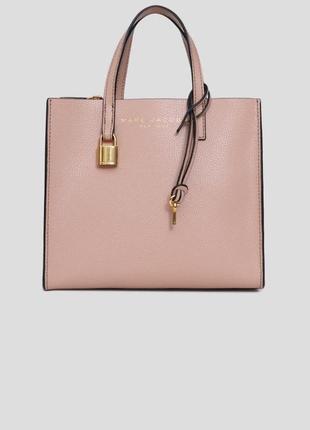 Кожаная сумка Marc Jacobs The Soft Box Umhängetasche Schwarz mini пудровая
