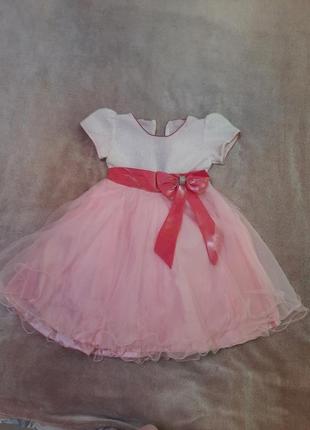 Праздничное платье на девочку 5 - 7 лет