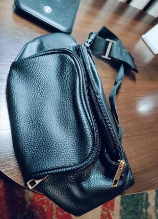 Поясна сумка, бананка