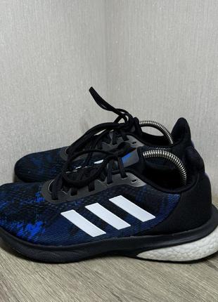 Кроссовки adidas boost