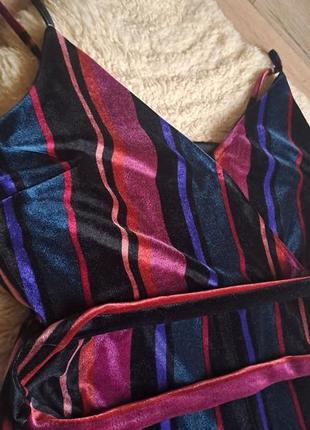 Комбинзон велюр, брюки "кюлоты", присущую более красивый.
l