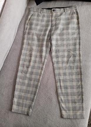 Мужские брюки скинни pull&bear в клетку