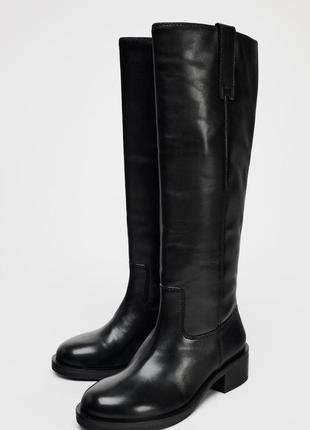 Кожаные сапоги zara