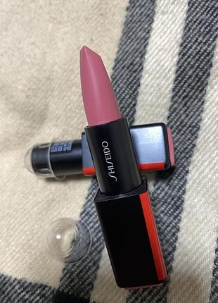 👄 помада для губ shiseido 526 kitten heel modernmatte