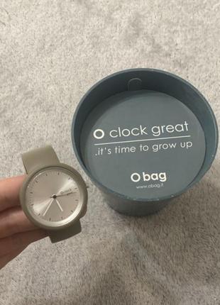 Часы o clock great от o Sling bag