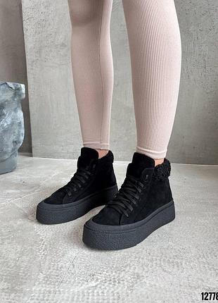 Черные натуральные замшевые зимние ботинки высокие кеды хайтопы с мехом на меху толстой высокой подошве платформы замша зима