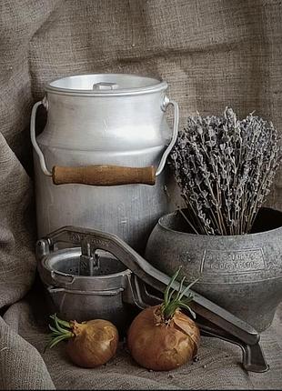 Винтаж! 🌾🥛бибон алюмиевый большой с крышкой ретро стиль молочный