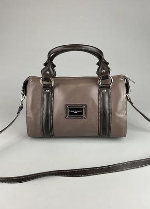 Шкіряна сумочка крос-боді від французького бренду