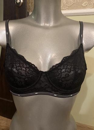 Шикарний, базовий, ажурний, бюстгальтер, в чорному, кольорі, від дорогого бренду: h&m 🫶
