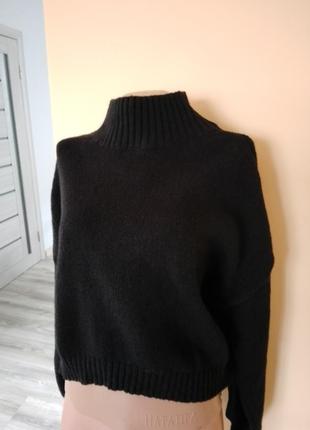 Черный вязаный свитшот