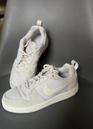 Стильні жіночі кросівки nike, розмір 38, як нові, ідеальний стан!