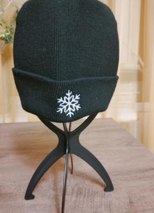 Шапка зимова
