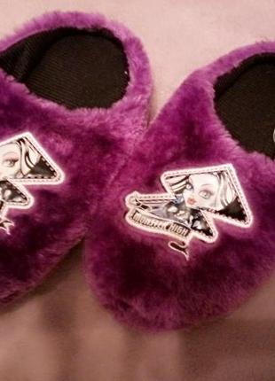 Детские тапочки.