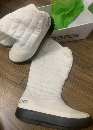 Фірмові ботінки