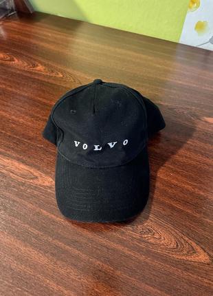Оригінал  кепка volvo