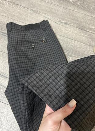 Брюки в клетку