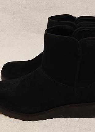 Жіночі зимові черевики уги ugg us10 40 41 замша оригінал дуже теплі