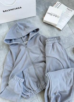 Теплый качественный спортивный костюм флис