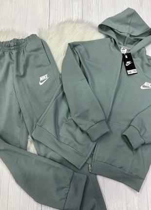 Спортивний костюм на дівчинку підлітковий