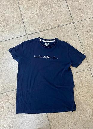Футболка weekend offender