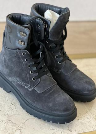 Чоботи moncler оригінал