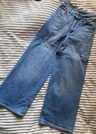 Широкі джинси палаццо ,труби