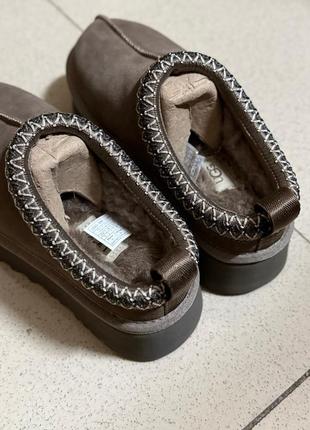 Ugg 5