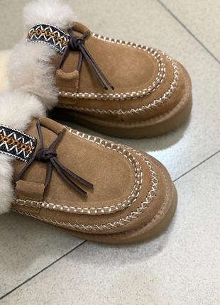 Ugg 8