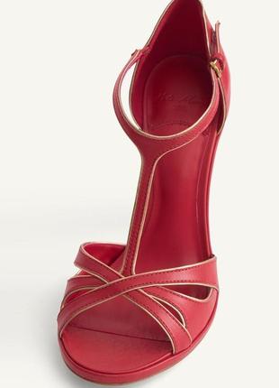 Кожаные красные босоножки zara new3 фото