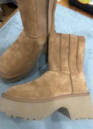 Ugg 4
