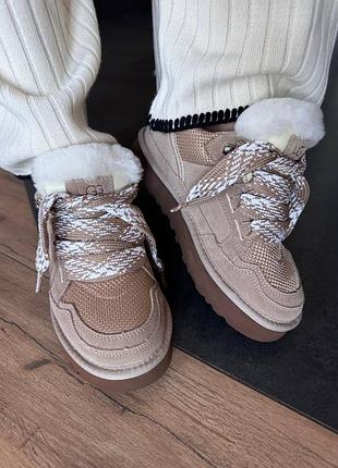 Ugg 4