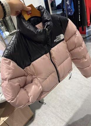 Короткий пуховик пуфер the north face 1996 nuptce 700 crop pink6 фото