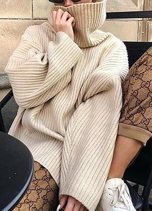 Жіночий обʼємний светр з горловиною h&m