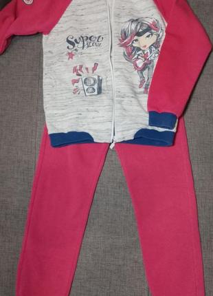 Теплый спортивный костюм 8-9 лет