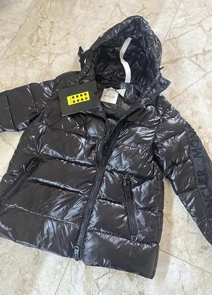 Пуховик moncler