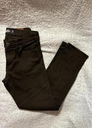 Джинси hollister