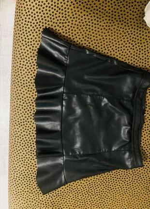 Шкіряна спідниця