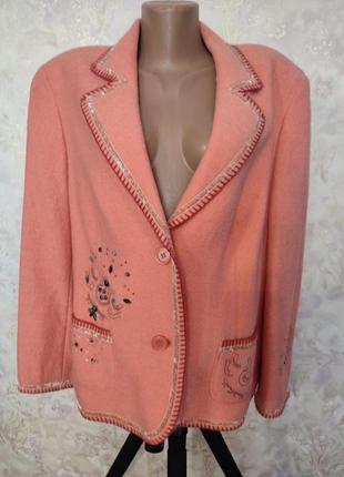 Вовняний піджак