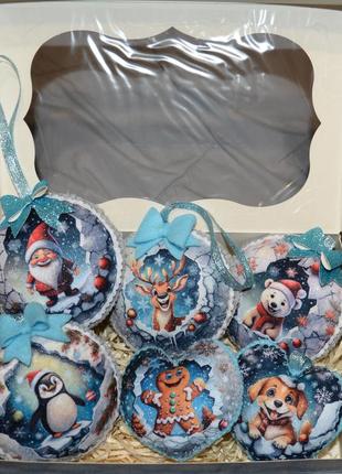 Ялинкові іграшки з фетру