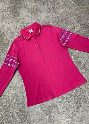 Яскрава рожева кофтинка