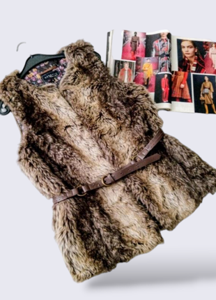Жилет из искусственного меха