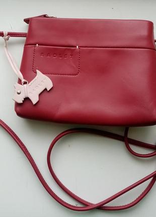 Оригинал. новая (сток) кожаная мини сумочка кросбоди radley london