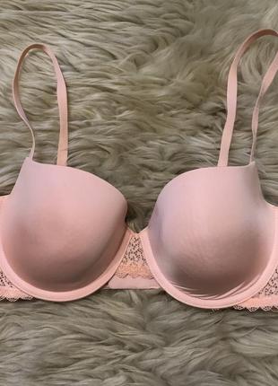 Брендовый бюстгальтер calvin klein