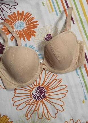 Бюстгальтер bravissimo 65e